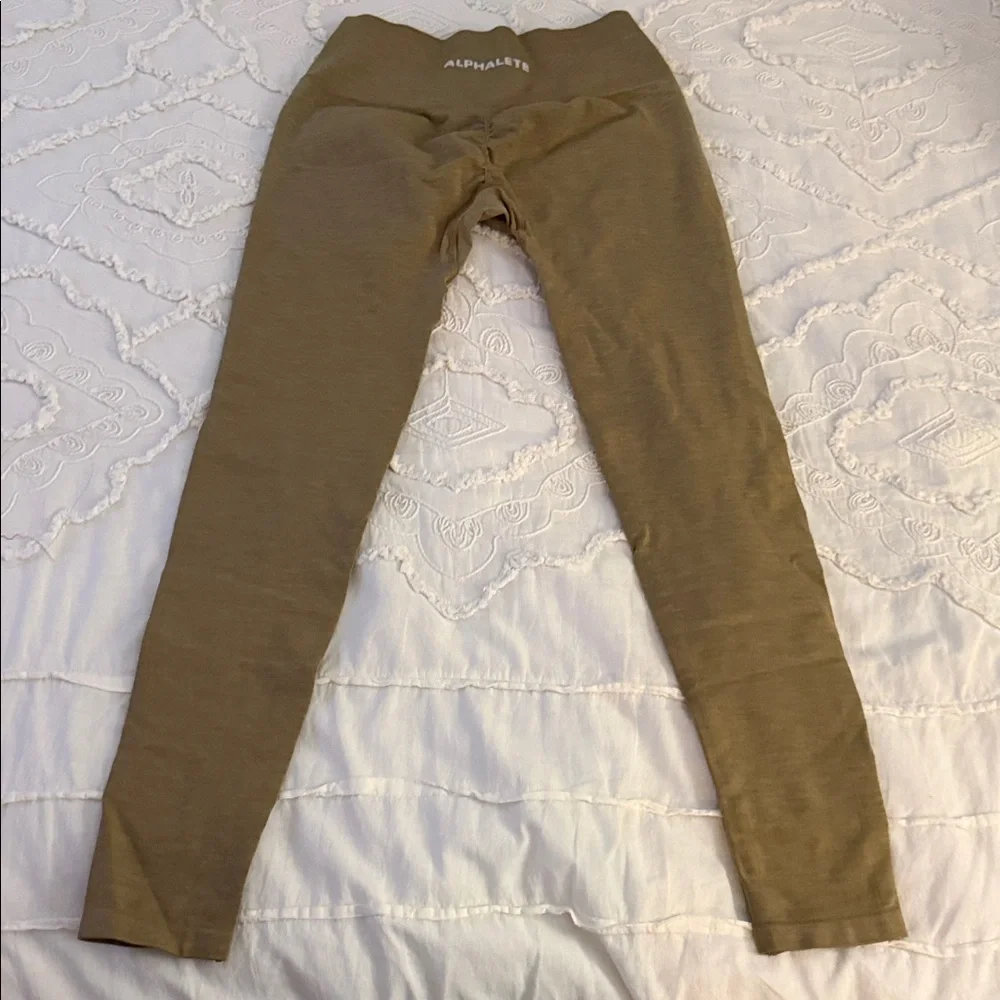 Alphalete Olive Green Leggings - Picture 5 of 5